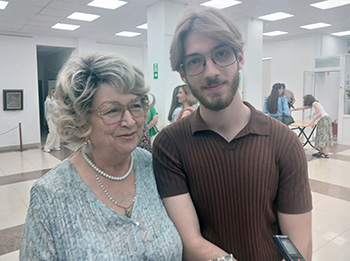 Наталья Малыгина с двоюродным внуком.